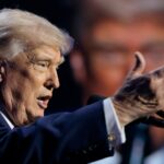 Trump povedal, že USA zajali loď plávajúcu pod vlajkou Iránu, ktorá sa snaží dostať cez hormuzskú blokádu | Americko-izraelská vojna proti Iran News