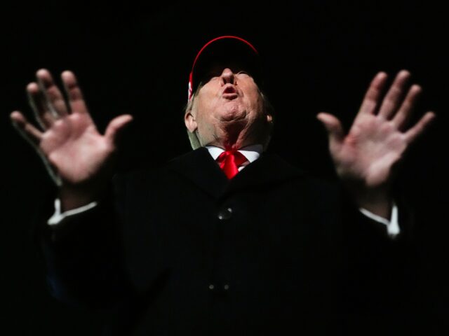 Trump povedal, že iránske lode budú „zlikvidované“, keď sa začne Trump povedal, že iránske lode budú „zlikvidované“, keď sa začne námorná blokáda USA | Správy