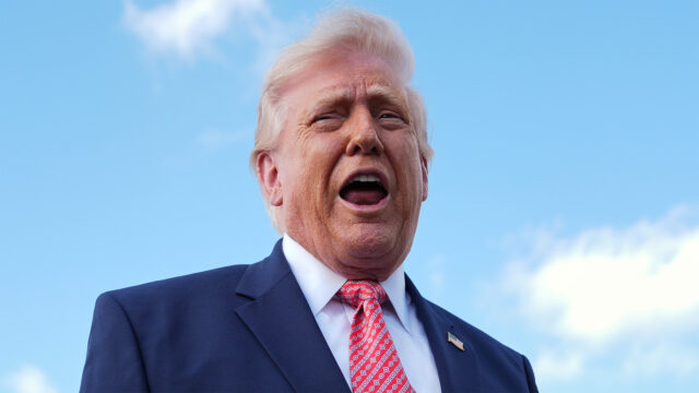 Trump sa vyhráža Iránu v preplnenom príspevku na sociálnej sieti | donald Trump
