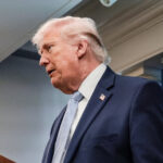 Trump súhlasí s pozastavením útokov na Irán, ak sa otvorí Hormuzský prieliv | Americko-izraelská vojna proti Iránu