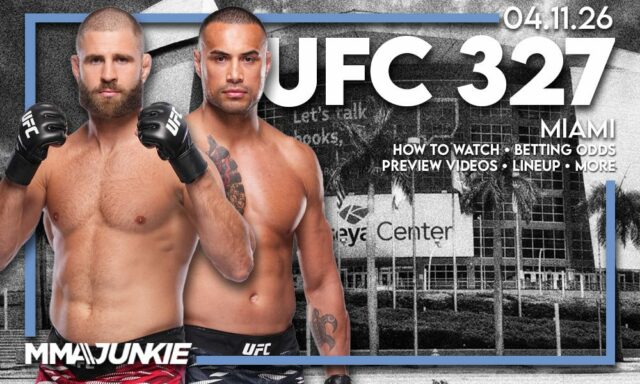 4. októbra 2025; Las Vegas, Nevada, SPOJENÉ ŠTÁTY; Jiří Procházka (červené rukavice) reaguje po zápase proti Khalil Rountree Jr (modré rukavice) počas UFC 320 v T-Mobile Arene. Povinný kredit: Stephen R. Sylvanie-Imagn Images