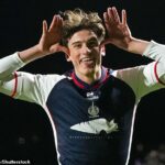 Útočník Barney Stewart strelil šesť gólov v posledných piatich zápasoch za Falkirk