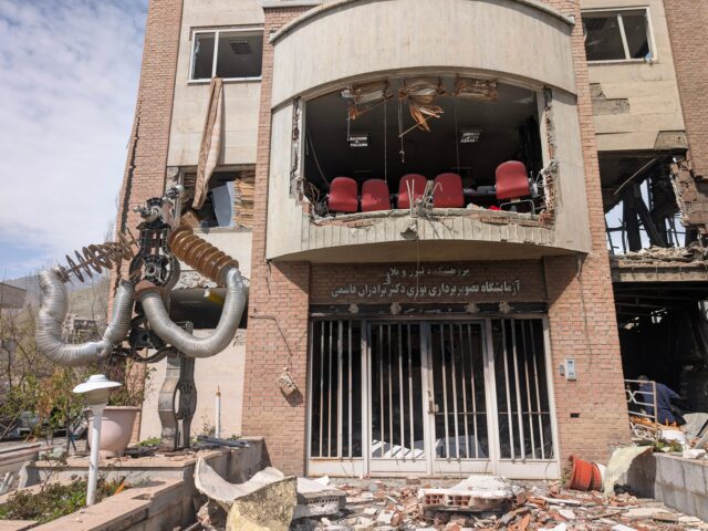 Univerzity zasiahli, keď USA a Izrael zintenzívnili útoky na iránsku infraštruktúru | Americko-izraelská vojna proti Iran News
