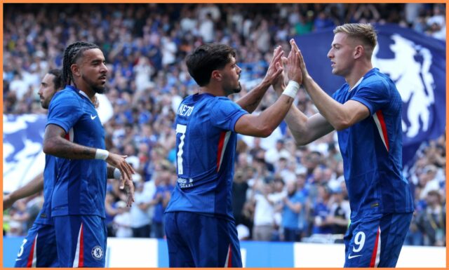 Útočník Chelsea Liam Delap sa chce v klube ukázať
