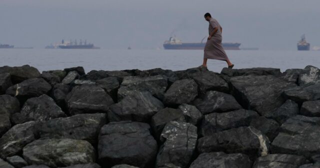 V Hormuzskom prielive sa Irán a Čína zameriavajú na hegemóniu V Hormuzskom prielive sa Irán a Čína zameriavajú na hegemóniu amerického dolára | Obchodné a ekonomické správy