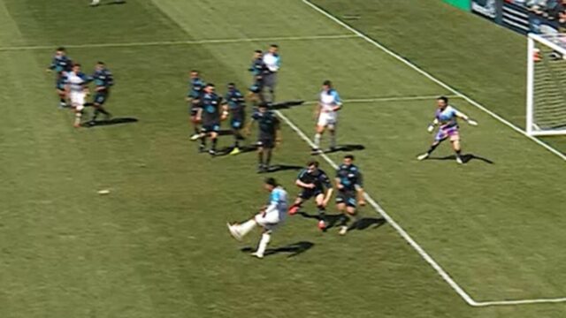 Strelcom gólu je útočník Pacifického FC Alejandro Diaz