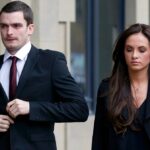 Adam Johnson a dlhoročná partnerka Stacey Flounders počas jeho súdneho sporu
