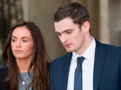 V živote Adama Johnsona teraz s priateľkou, ktorá pri ňom stála po obvineniach z starostlivosti Adam Johnson a Stacey Flounders