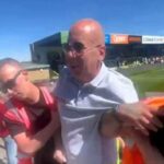 Virálne video tvrdilo, že fanúšika vyhodili z Forest Green Rovers za to, že si dal slaninu sarnie