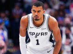 Victor Wembanyama vyhráva prvého jednohlasne defenzívneho hráča roka v NBA Victor Wembanyama vyhráva prvého jednohlasne defenzívneho hráča roka v NBA