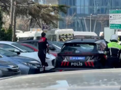 Videá zachytávajú streľbu pri izraelskom konzuláte v Istanbule | Newsfeed Videá zachytávajú streľbu pri izraelskom konzuláte v Istanbule | Newsfeed