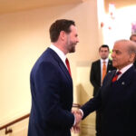Video: JD Vance sa stretáva s pakistanským premiérom pred rokovaniami s Iránom | politika