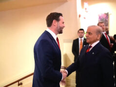 Video: JD Vance sa stretáva s pakistanským premiérom pred rokovaniami s Iránom | politika Video: JD Vance sa stretáva s pakistanským premiérom pred rokovaniami s Iránom | politika