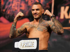 Video o vážení UFC Vegas 115: Moicano vs. Duncan Download app from appStore