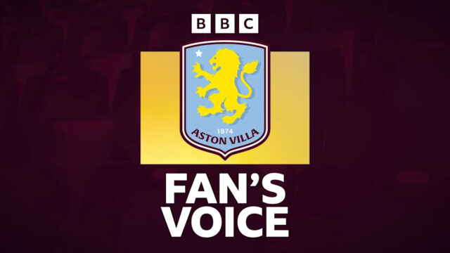 Morgan Rogers z Aston Villy oslavuje strelený gól