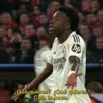 Vinicius Junior bol zachytený kamerou, ako nahnevane odpovedal Bellinghamovi: „Čo chceš? čo chceš? Drž hubu a zatvor ústa
