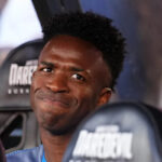 Vinicius hovorí s Mbappem, Arbeloom, Alonsom, Militaom, obnovou a rasizmom pred Realom Madrid vs Bayern Mníchov