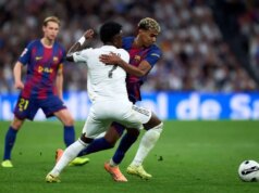 Vinícius mladší prejavuje podporu barcelonskému Lamine Yamalovi po španielskych choráloch Vinícius mladší prejavuje podporu barcelonskému Lamine Yamalovi po španielskych choráloch