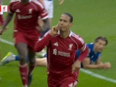 Virgil van Dijk strelil posledného víťaza po dychu, keď Liverpool porazil Everton v dramatickom Merseyside derby Virgil van Dijk strelil posledného víťaza po dychu, keď Liverpool porazil Everton v dramatickom Merseyside derby