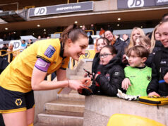 Vlci sledujú propagáciu WSL 2, pretože podpora klubu rastie a svetlo reflektorov sa zintenzívňuje Vlci sledujú propagáciu WSL 2, pretože podpora klubu rastie a svetlo reflektorov sa zintenzívňuje