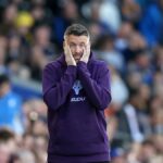 Manažér Wolves Rob Edwards počas ťažkej porážky s Leedsom na Elland Road