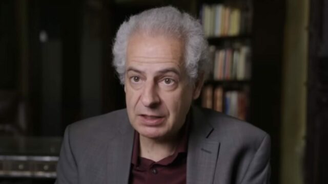 Vo veku 60 rokov zomrel expert na UFO z kanála History Channel 'Ancient Aliens' Nick Pope
