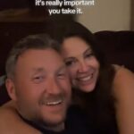 Wayne Mardle so svojou novou láskou Deborah na TikTok