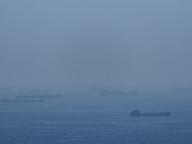 Vojna v Iráne naživo: Teherán tvrdí, že nie je stanovený dátum pre rozhovory s USA, Hormuzský prieliv je uzavretý | Americko-izraelská vojna proti Iran News
