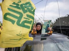 Vojna v Iráne v priamom prenose: Teherán tvrdí, že Trump počas mierových rokovaní urobil „nepravdivé“ tvrdenia Vojna v Iráne v priamom prenose: Teherán tvrdí, že Trump počas mierových rokovaní urobil „nepravdivé“ tvrdenia