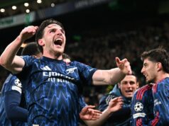 Výhra Arsenalu nebola žiadna náhoda – Declan Rice ukázal, prečo by mohol byť futbalistom roka Declan Rice oslavuje gól Arsenalu, ktorý strelil Kai Havertz