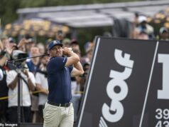 Významná aktualizácia o „vypnutí“ LIV Golf sa objavuje, keď sa šéfovia povstaleckých turné konajú mimoriadny summit v New Yorku uprostred obáv z kolapsu LIV Golf bude v dohľadnej budúcnosti pokračovať podľa plánu aj napriek rečiam o potenciálnom kolapse