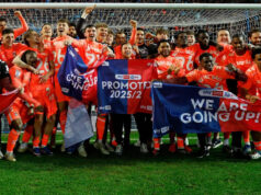 Vzostupy, pády a preteky o Európu Fanúšikovia Coventry počas zápasu v Blackburne, ktorý si zabezpečil propagáciu