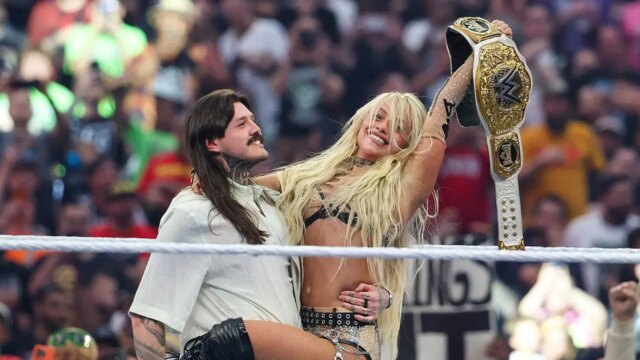 WrestleMania 42: Liv Morgan vyhrala zápas majstrovstiev sveta žien nad Stephanie Vaquerovou
