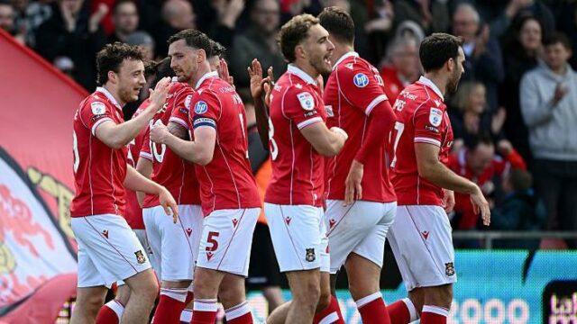 Wrexham reaguje na nepriazeň osudu najlepším možným spôsobom
