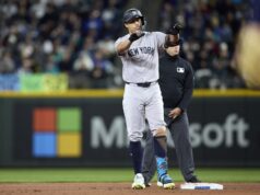 Yankees Giancarlo Stanton sa snaží pokračovať v sviežom štarte v súboji s Mariners MLB: New York Yankees v Seattle Mariners