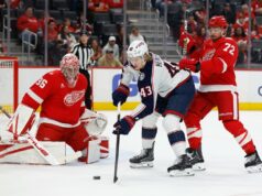 Zach Werenski, Blue Jackets zbierajú kritické víťazstvo proti Red Wings NHL: Columbus Blue Jackets v Detroite Red Wings
