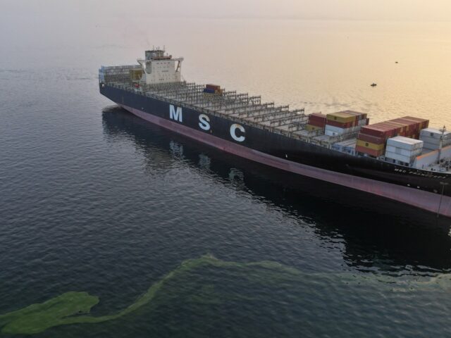 Zachytenie lodí USA a Iránom porušuje medzinárodné právo, tvrdí námorný orgán | Správy o preprave
