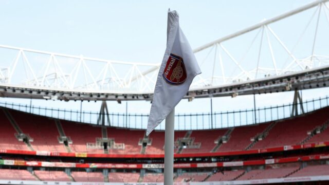 Nadchádzajúci súperi Arsenalu prepustili svojho manažéra