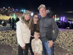 Zlovestné „vnútorné“ sprisahanie a správy zamerané na legendu NASCAR Grega Biffla len HODINY po tom, čo rodina zomrela pri havárii lietadla, odhalené: „Počul som, že si mŕtvy“ Úrady sa domnievajú, že vlámanie, ku ktorému došlo v dome legendy NASCAR Grega Biffla niekoľko týždňov po tom, ako on a jeho rodina zahynuli pri havárii lietadla, bola pravdepodobne interná práca.