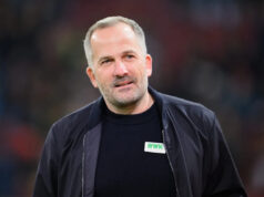 Známky poukazujú na to, že Manuel Baum dostal trvalé vymenovanie za trénera po tom, čo v Augsburgu vyhral 16. sezónu futbalovej Bundesligy Download app from appStore