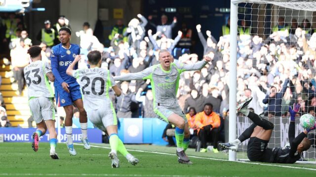 Hráči Manchestru City oslavujú