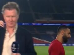 „Frustrovaný“ Mohamed Salah odmietol rozhovor v živej televízii po tom, čo PSG proti Liverpoolu ustúpil Mohamed Salah odchádza z rozhovoru pre TNT po tom, čo nenastúpil proti PSG