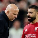 „Neuveriteľný“ Salah môže vyhrať ďalšie trofeje pred odchodom z Liverpoolu, hovorí Slot