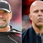 Bývalý tréner Liverpoolu Jurgen Klopp a súčasný hlavný tréner Arne Slot