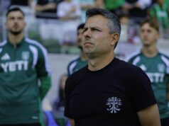 Tréner hasičov Austin FC Nico Estevez, športový riaditeľ Rodolfo Borrell MLS: DC United v Austine FC