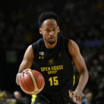 AJ Edu Gunma Crane Thunders počas zápasu v japonskej B.League
