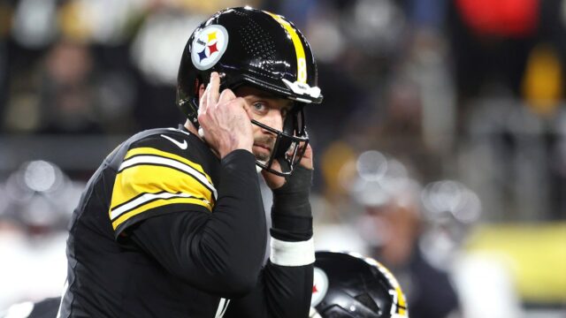 Aaron Rodgers hovorí, že nadchádzajúca sezóna Steelers bude jeho poslednou v NFL
