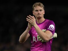 Aktualizácia Tottenhamu uprostred strachu zo zranení pred životne dôležitým súbojom o prežitie Premier League proti Evertonu Antonin Kinsky z Tottenhamu Hotspur reaguje
