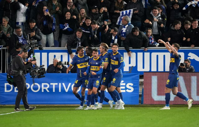 Alaves sa dostal z pásma zostupu s kľúčovým víťazstvom proti Barcelone
