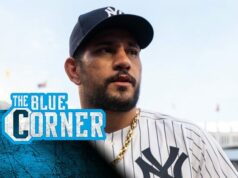 Alex Pereira hodí prvý nadhoz v zápase New York Yankees Alex Pereira hodí prvý nadhoz v zápase New York Yankees